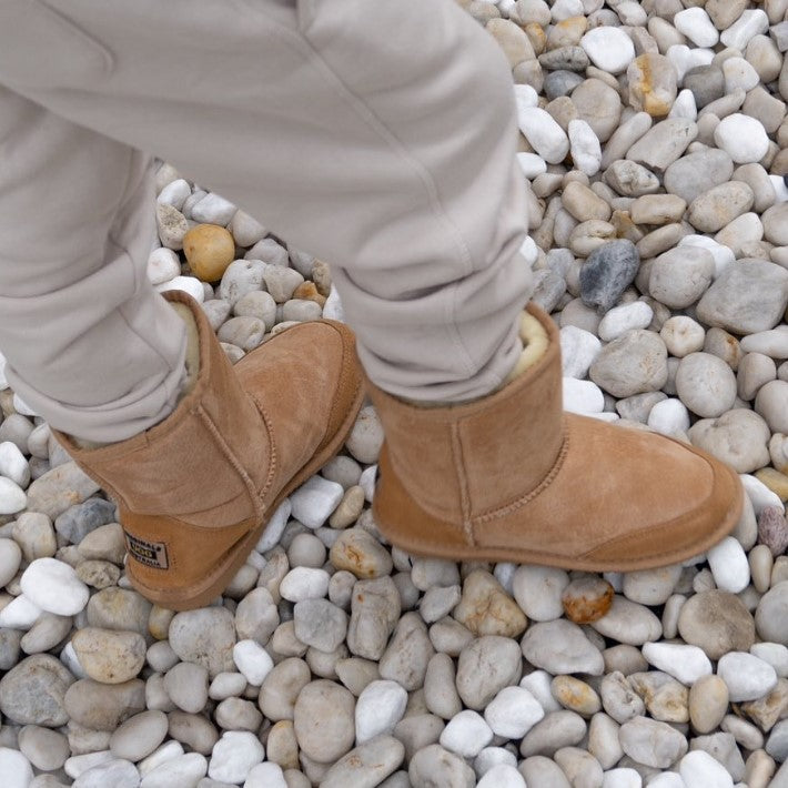 Originals Ugg Australia Mid Sheepskin Boot Chestnut